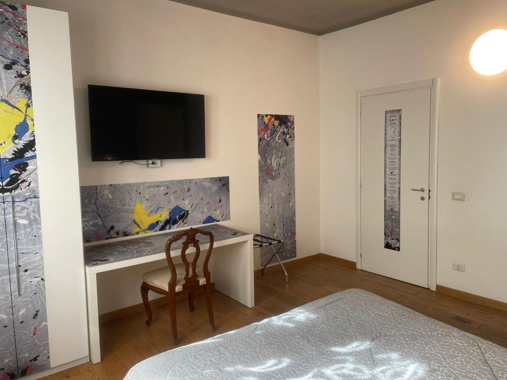 Rooms Of Love Pavia Exterior photo